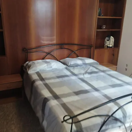 Dei Pini Tatil Evi *